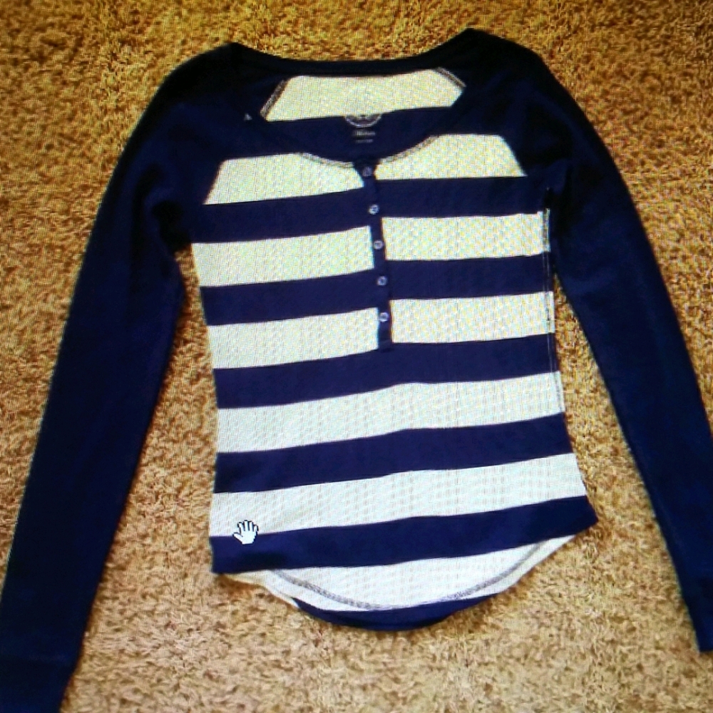 Women top